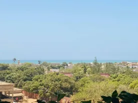 Appartement de standing au 3e étage d'une Résidence sécurisée , offrant une vue dégagée et imprenable .Vue mer au loin depuis l'appartement